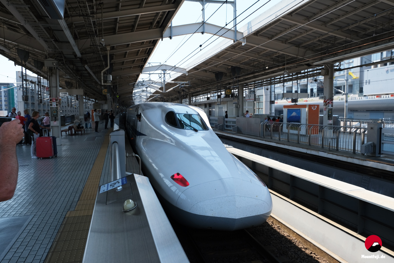 Shinkansen Kyoto Bahnhof